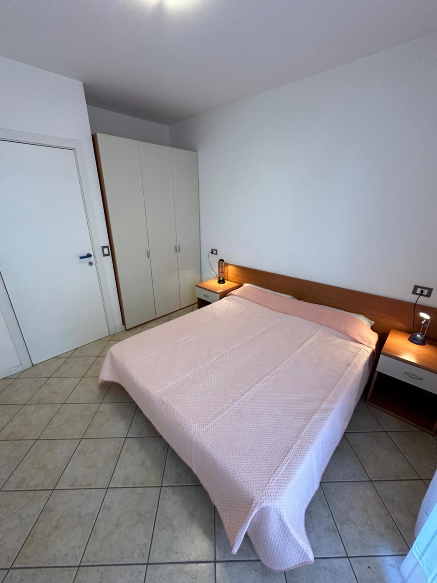 קאורלה Residence Stefania - Agenzia Cocal מראה חיצוני תמונה